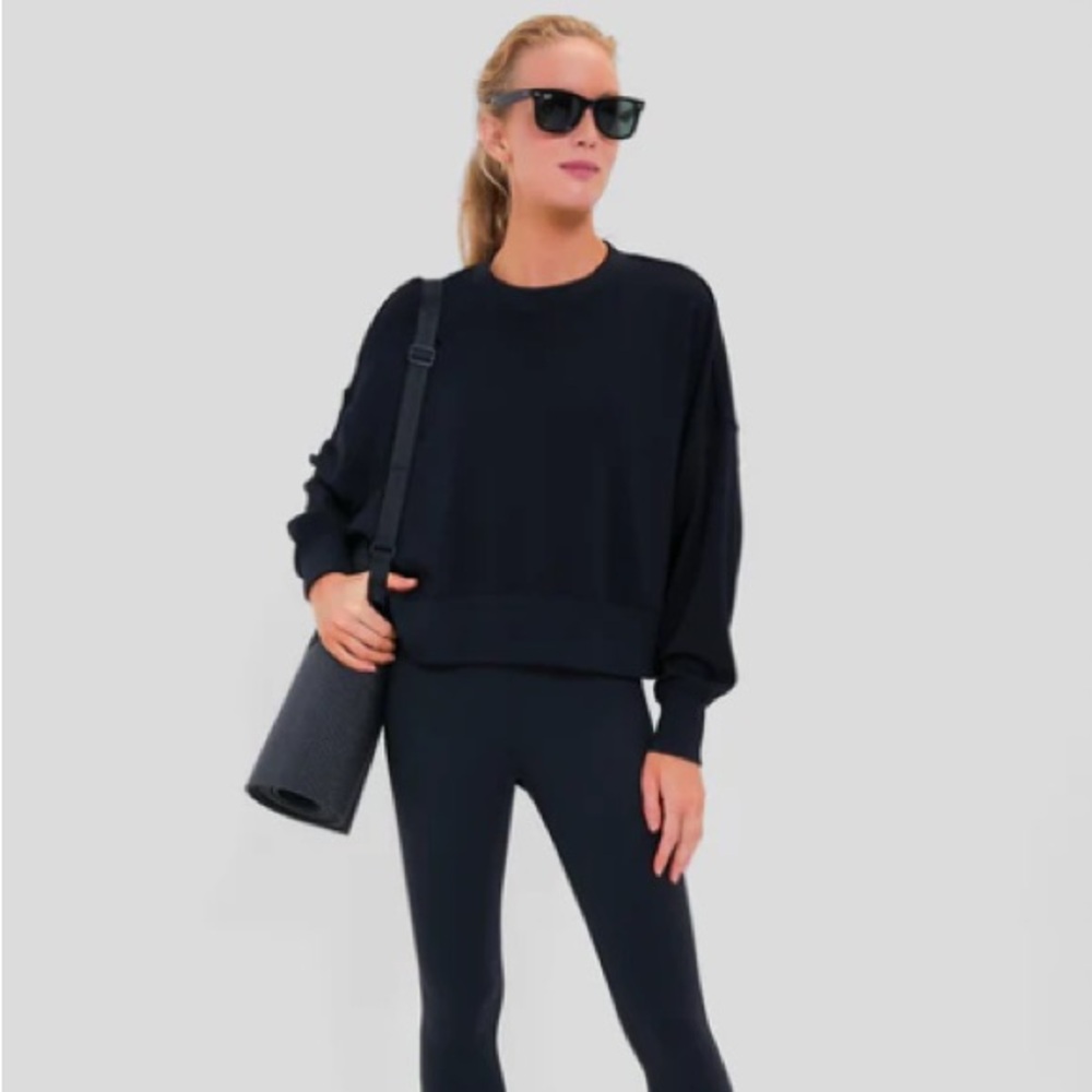 Tuckernuck (TNUCK sport) cropped Oliver pullover sweatshirt